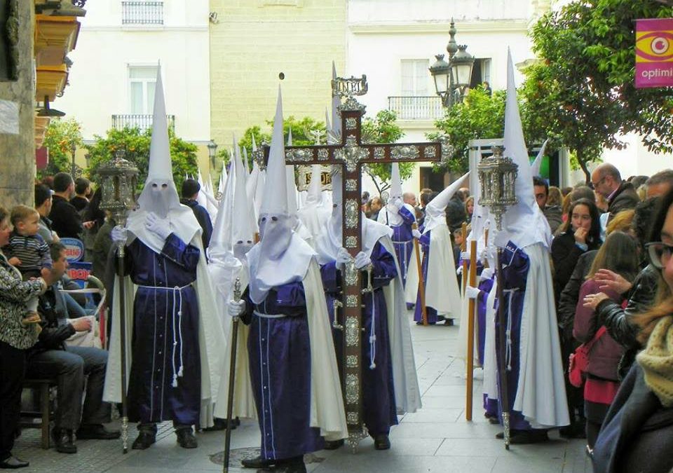 FORMULARIO PARA COMUNICAR INTENCIÓN DE REALIZAR ESTACIÓN DE PENITENCIA EL PRÓXIMO LUNES SANTO